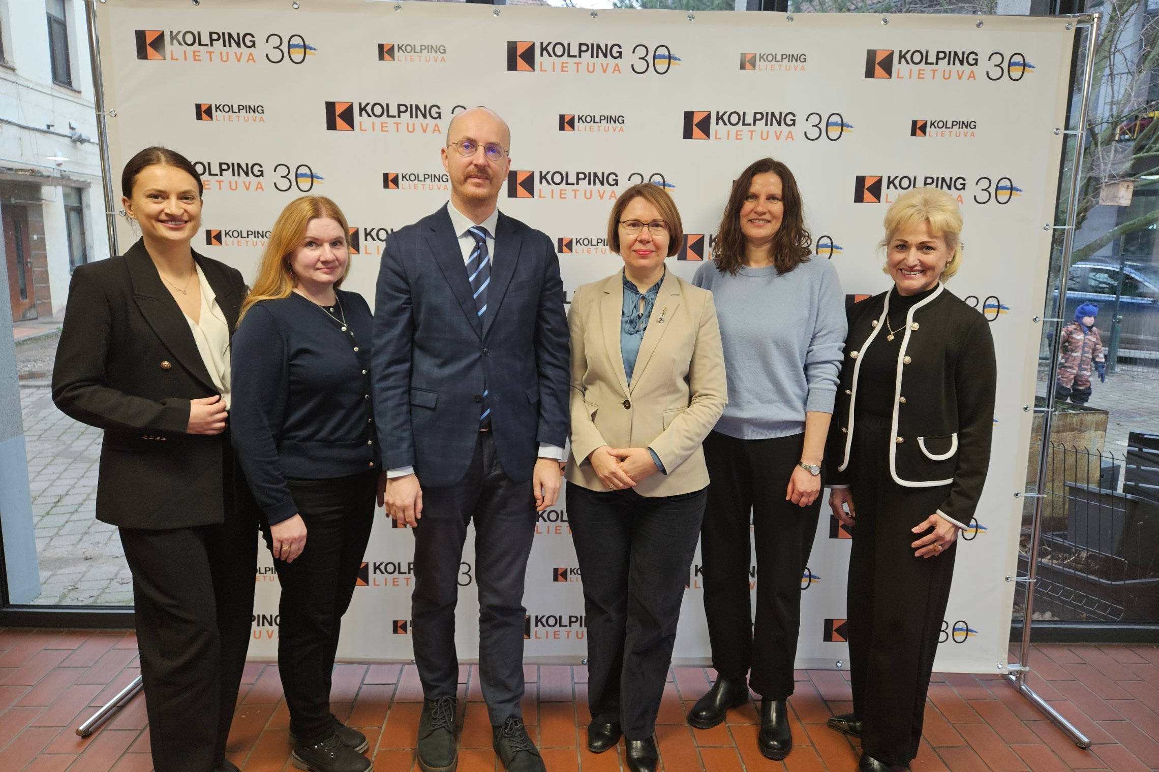 Bendra Kolpingo kolegijos atstovų ir SKVC atstovių nuotrauka